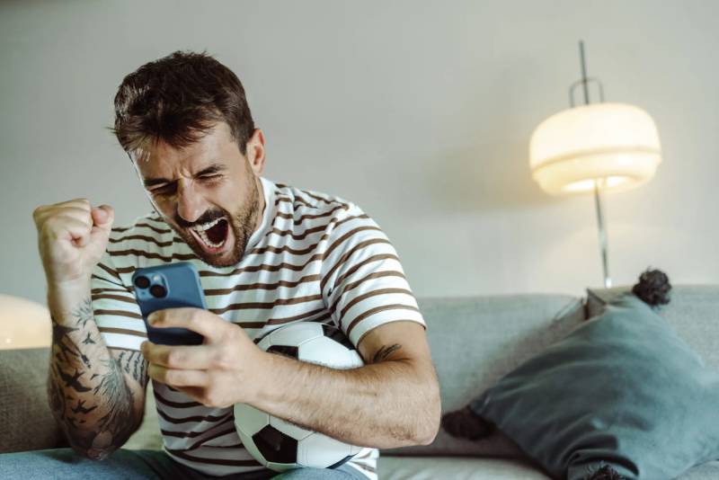 Chiến Thuật Gỡ Thua Bóng Đá - Nghệ Thuật Tái Thiết Vốn