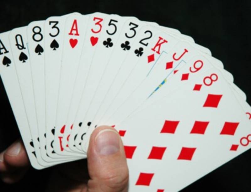 Cách Nhớ Bài Khi Chơi Tiến Lên - Bí Kíp Ghi Nhớ Để Luôn Thắng 3 Tập trung vào bài quan trọng trước